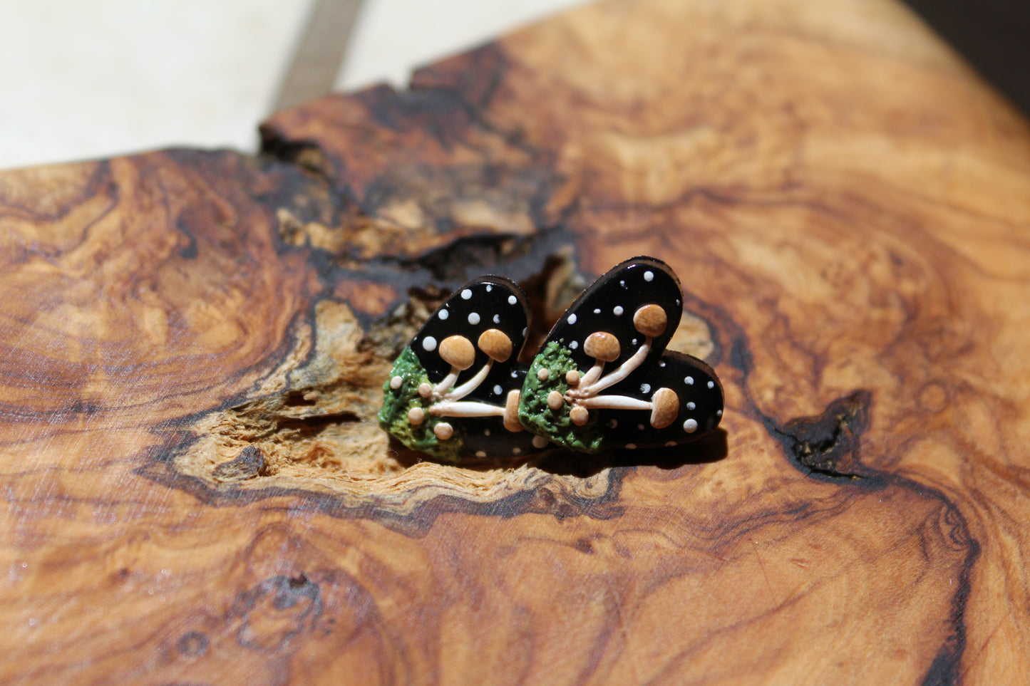 Dark Mushroom Love
