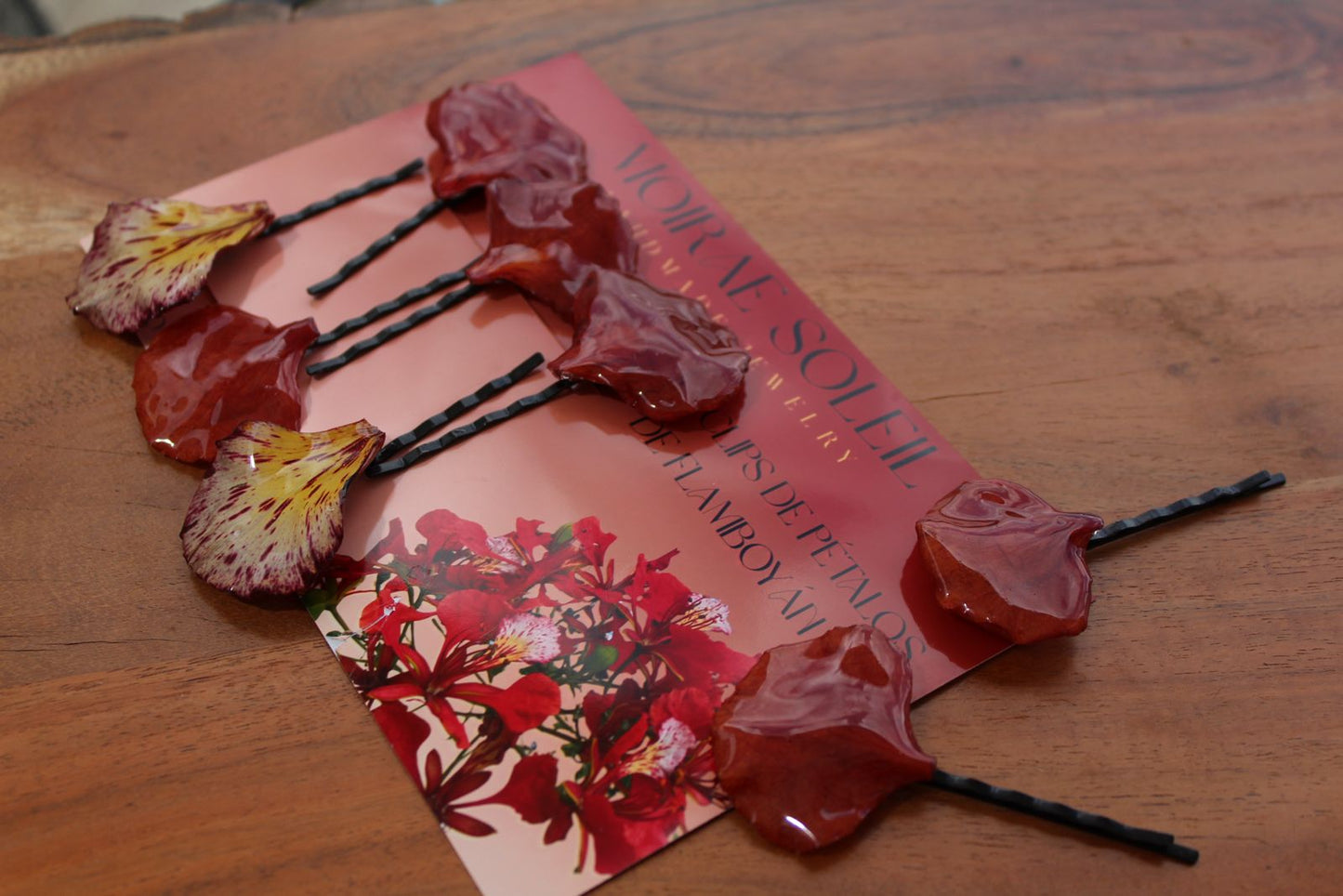Flamboyán Petal Hair Pins