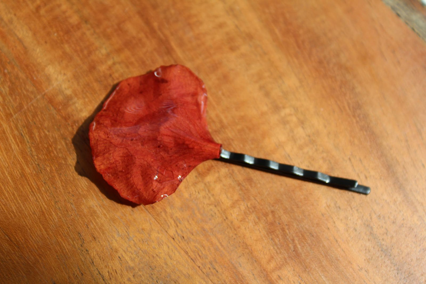 Flamboyán Petal Hair Pins