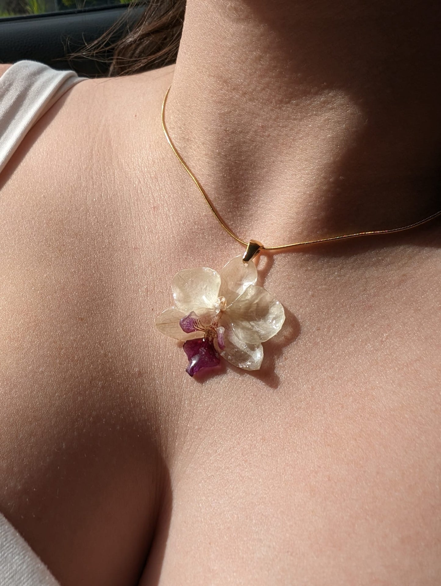 White Mini Phalaenopsis Orchid Necklace