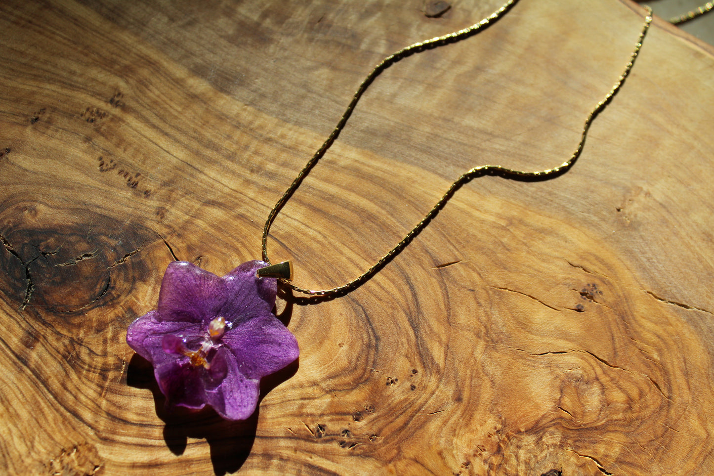 Viola Necklace